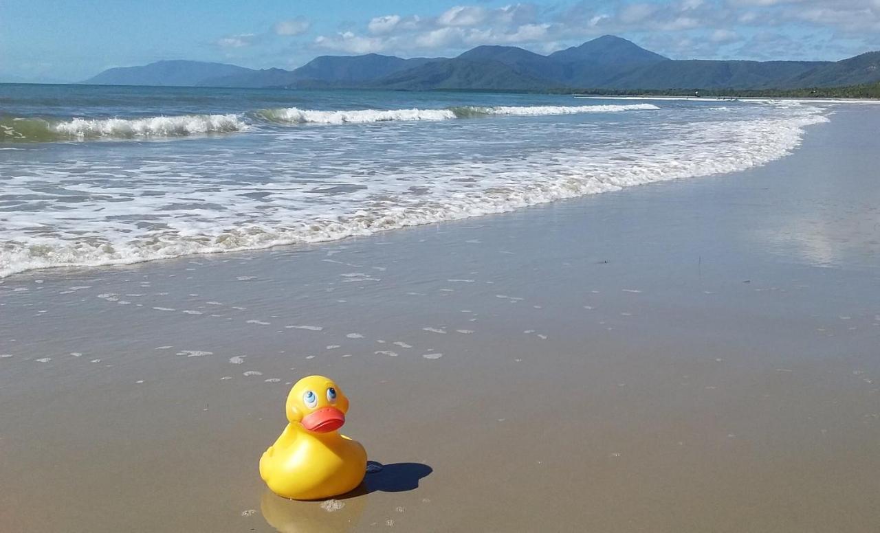 By The Sea Port Douglas Eksteriør bilde